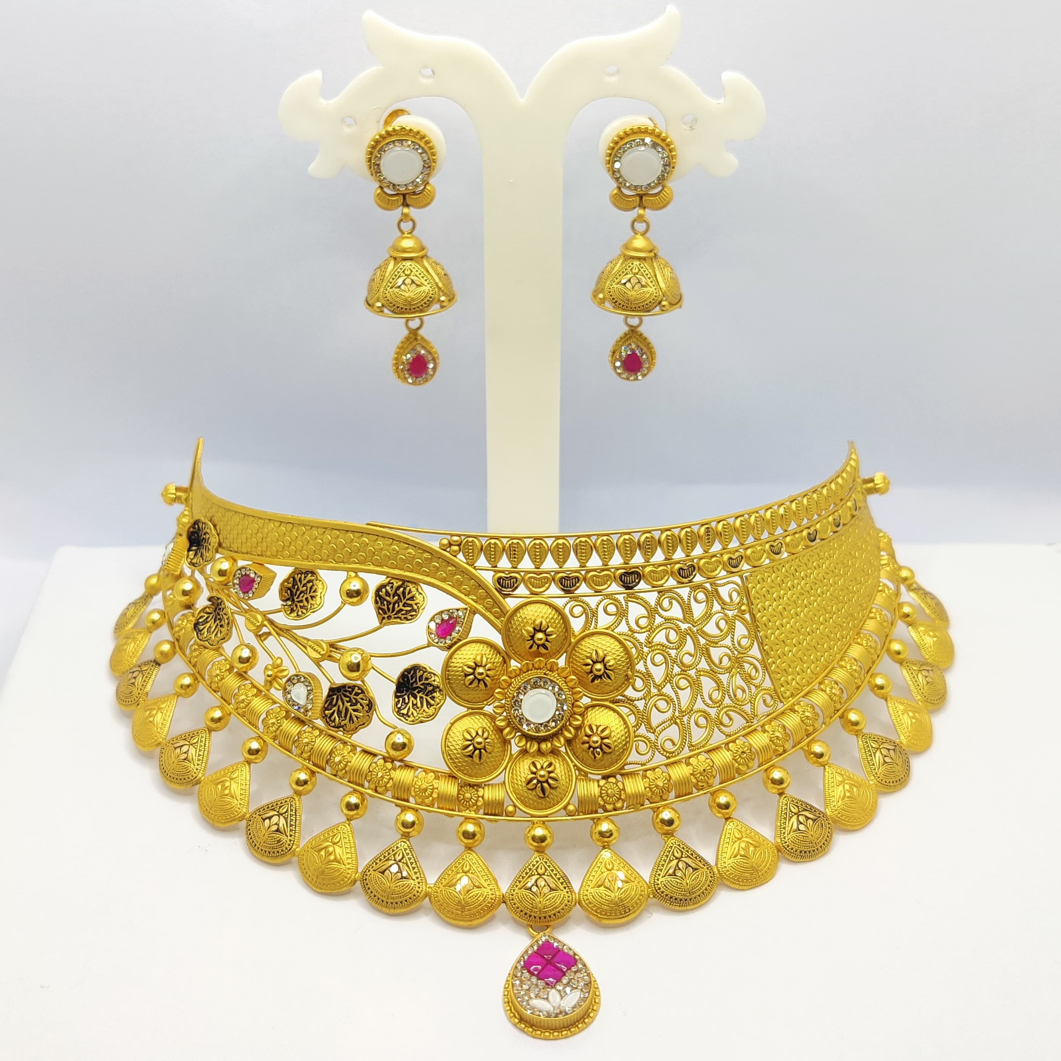 Ethereal Splendor Gold Set