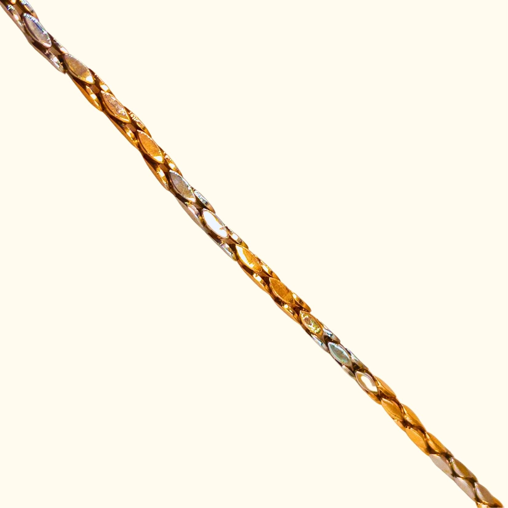 Oval cut Italian Gold Chain