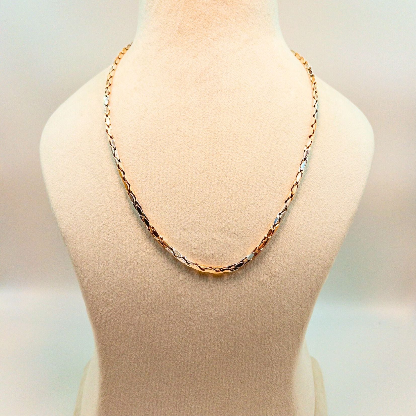 Oval cut Italian Gold Chain